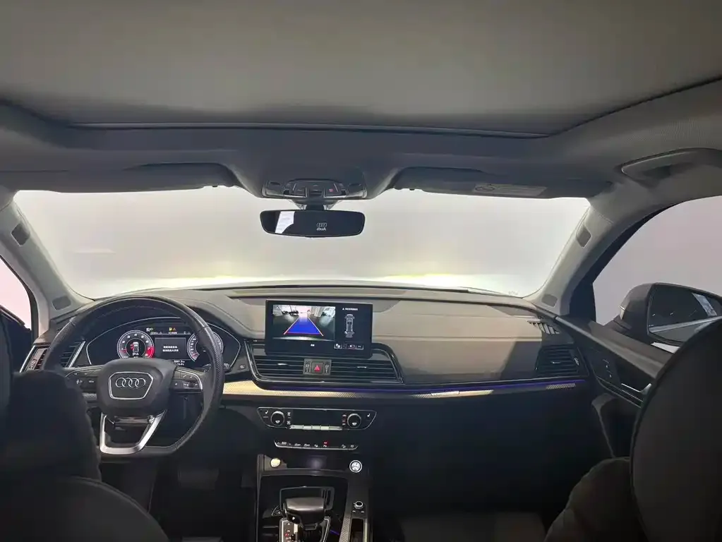 Audi Q5L 2021 из CN, фото 3