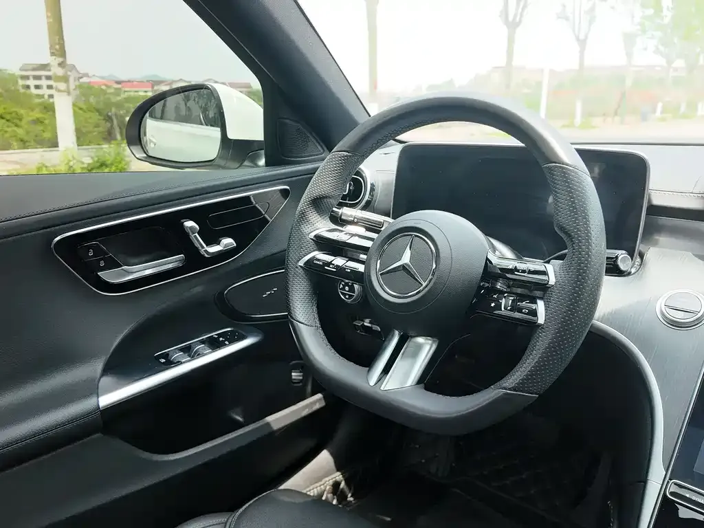 Mercedes-Benz C-Class — фото 5