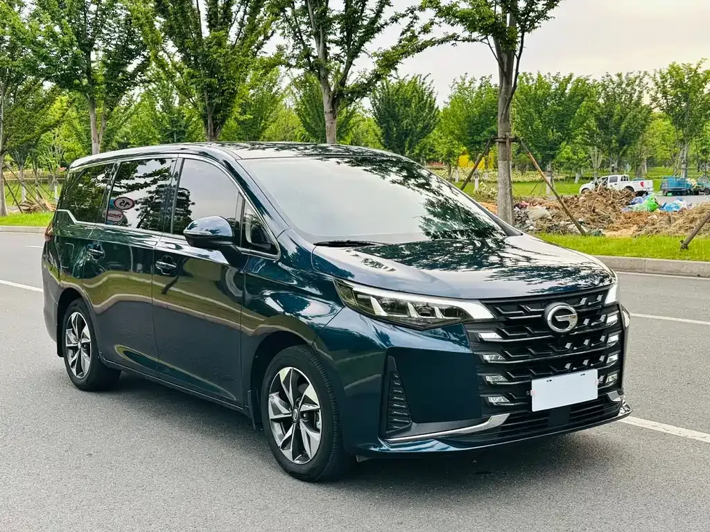 GAC Motor Trumpchi M6 — фото 3