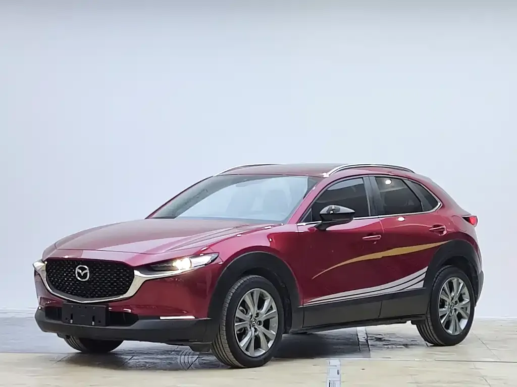 Mazda CX-30 — фото 1