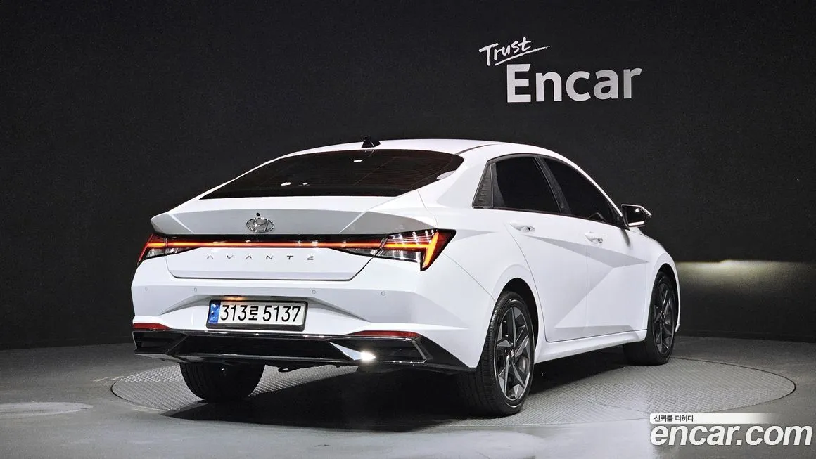 Hyundai AVANTE — фото 9