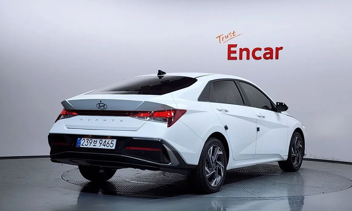Hyundai AVANTE — фото 4