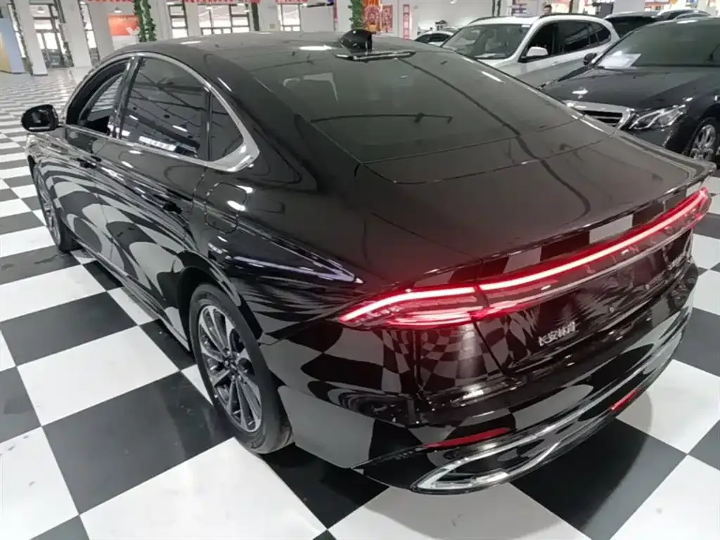 Lincoln Z 2023 из CN, фото 8