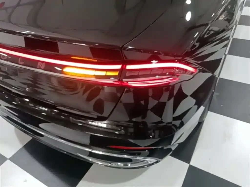 Lincoln Z 2023 из CN, фото 2
