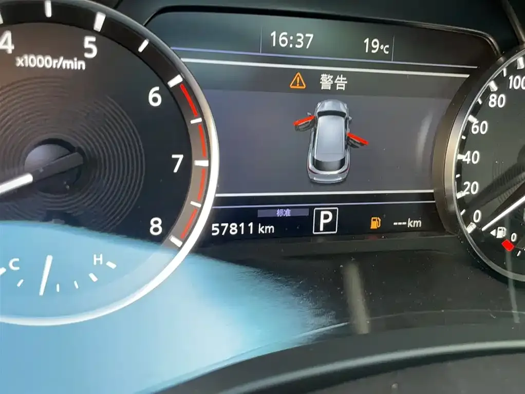 Infiniti QX50 2021 из CN, фото 4