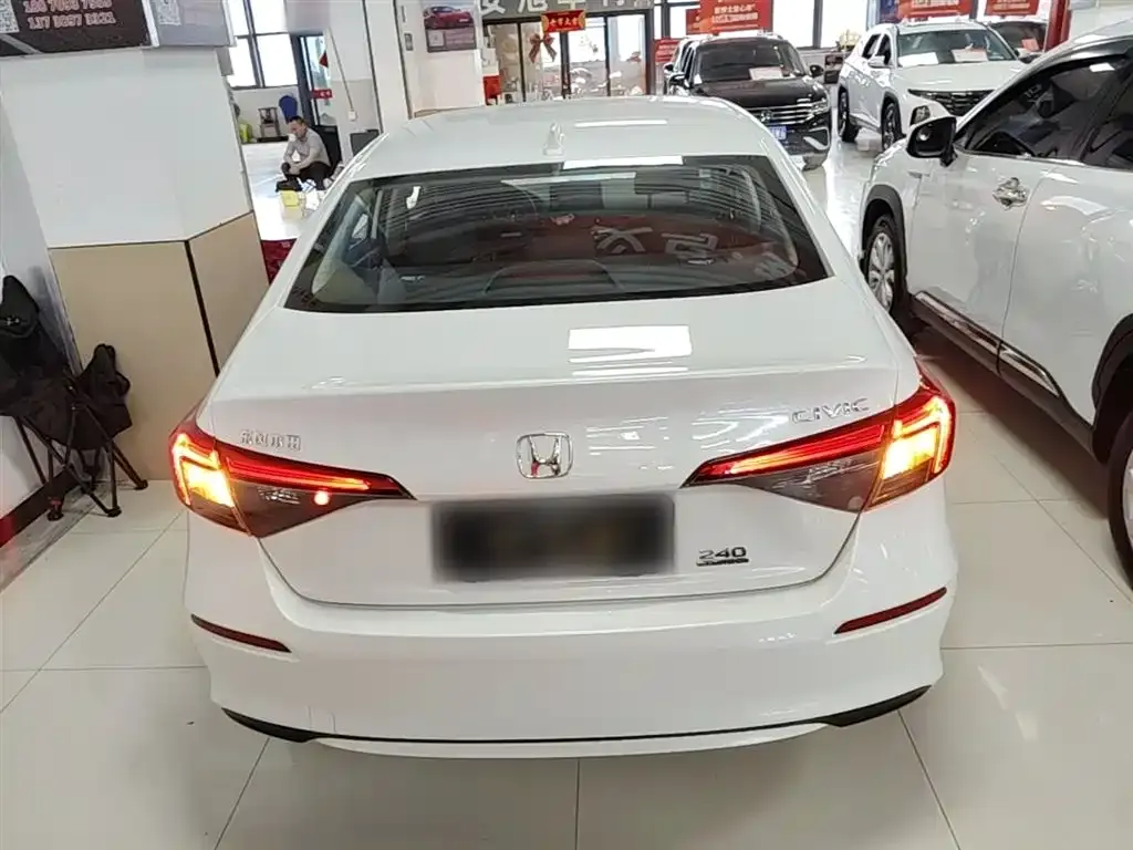 Honda Civic — фото 7