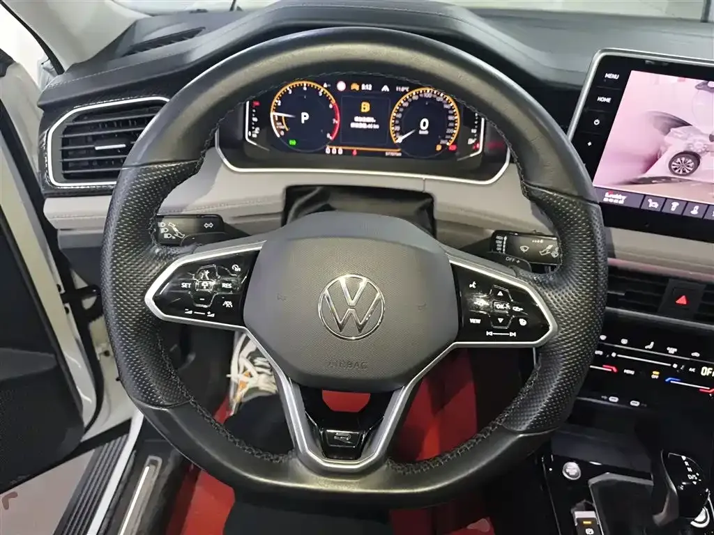Volkswagen Tayron X 2024 из CN, фото 8