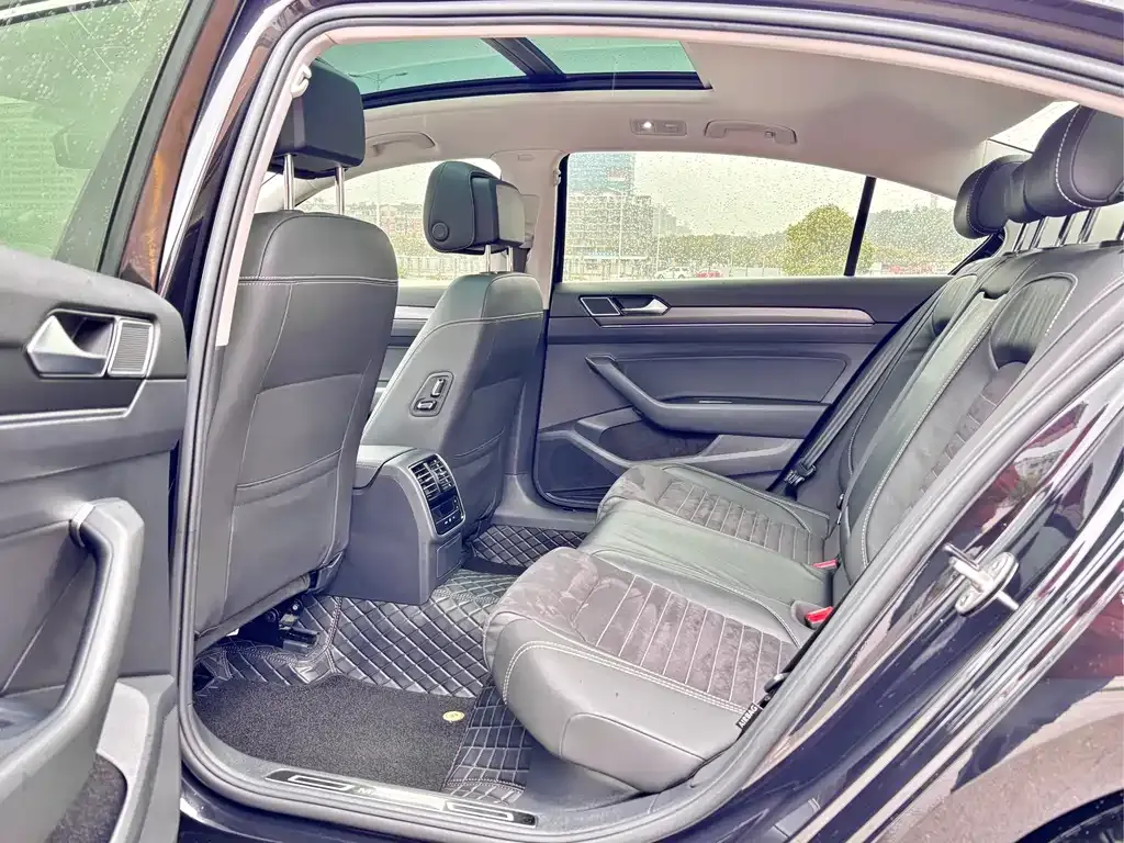 Volkswagen Magotan 2021 из CN, фото 9