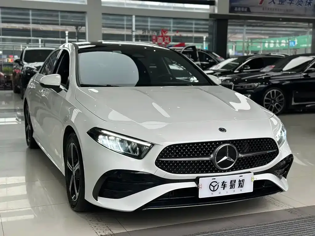 Mercedes-Benz A-Class — фото 6