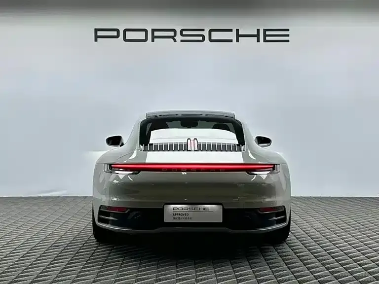 Porsche 911 2023 из CN, фото 3