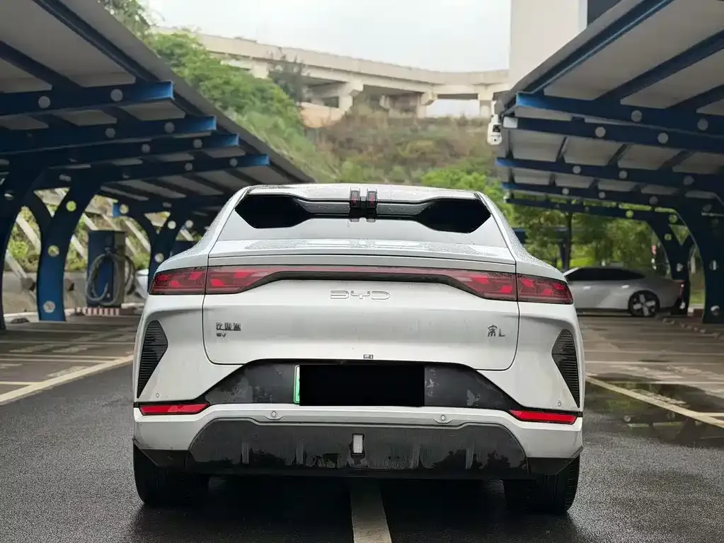 BYD L EV 2025 из CN, фото 9