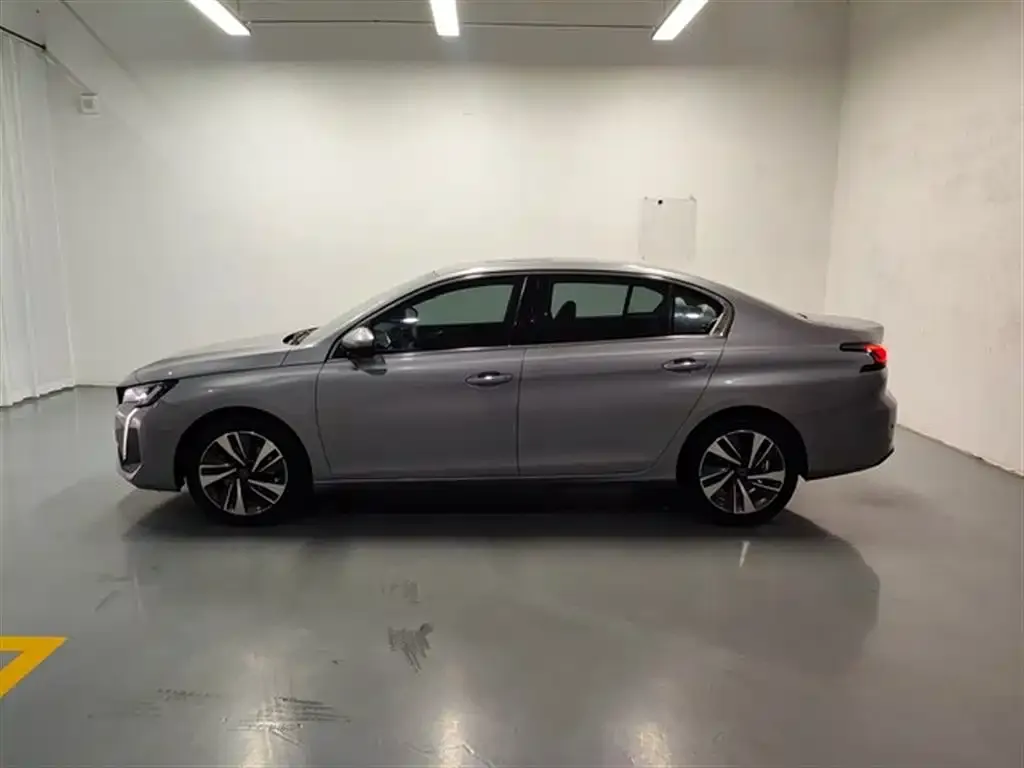 Peugeot 408 2025 из CN, фото 8