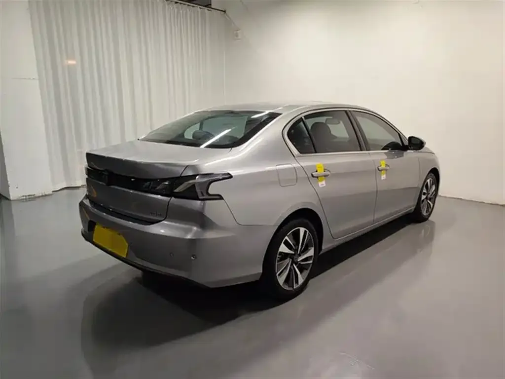 Peugeot 408 2025 из CN, фото 9