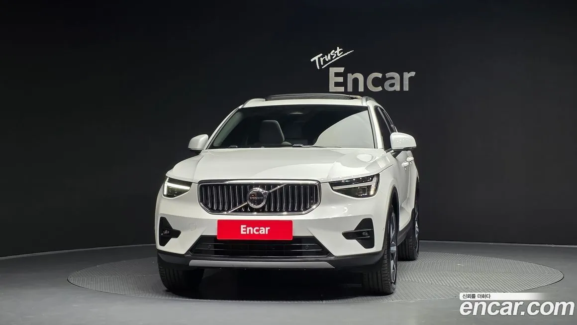 Volvo XC40 2025 из KR, фото 5