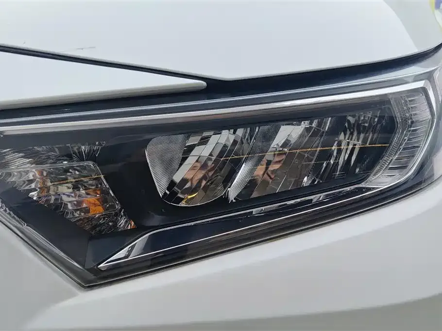 Toyota RAV4 2021 из CN, фото 8
