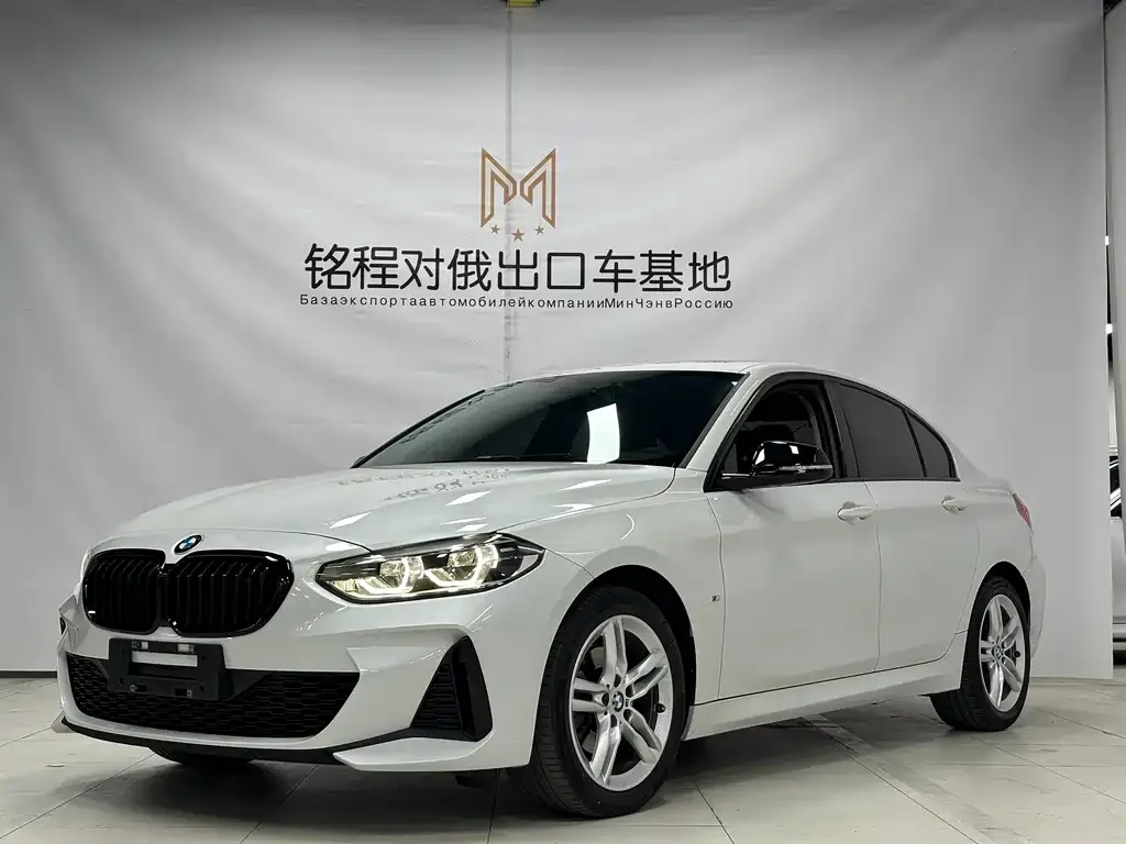 BMW 1 Series — фото 1
