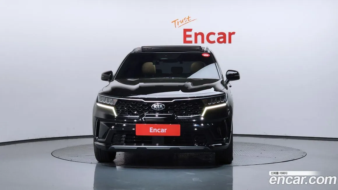 Kia Sorento — фото 8