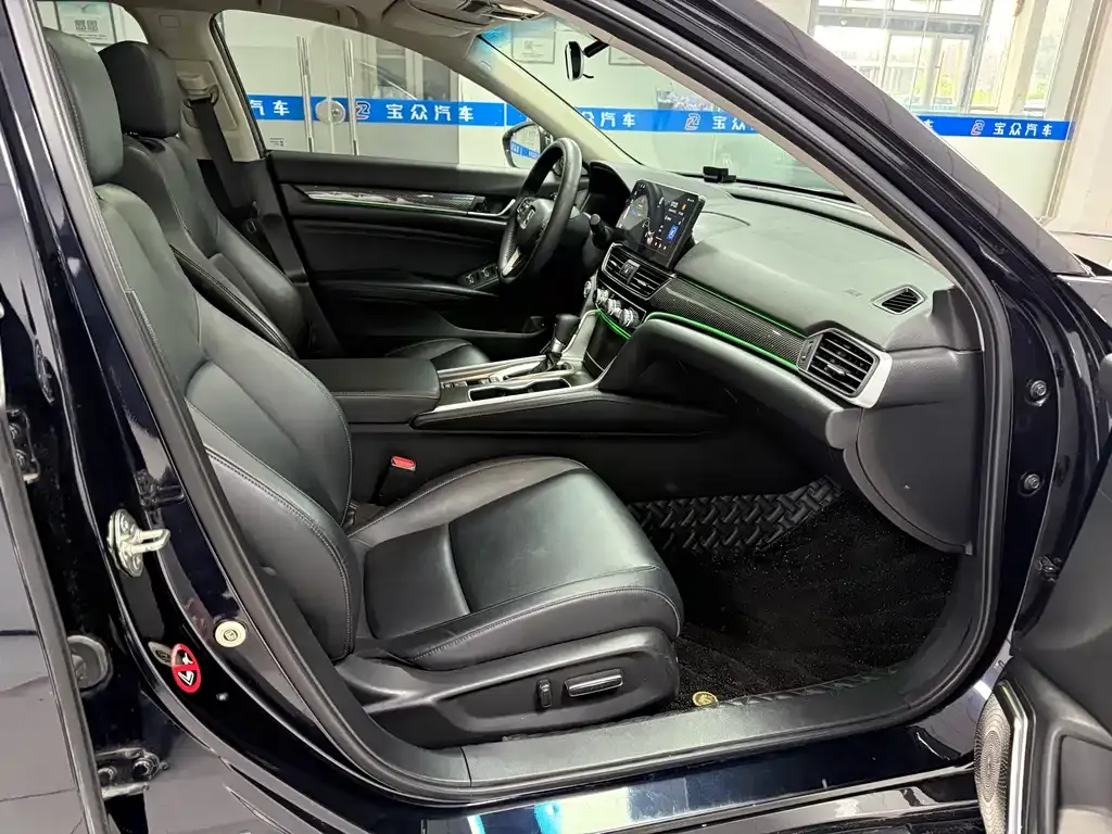Honda Accord 2021 из CN, фото 7