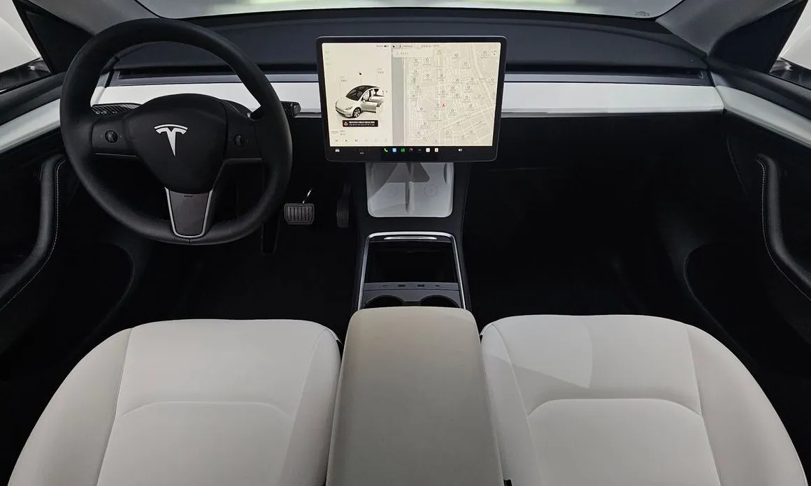 Tesla Model Y 2024 из KR, фото 4