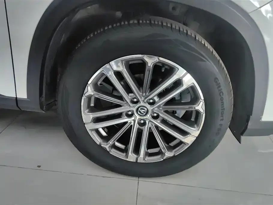 Changan CS75PLUS — фото 2