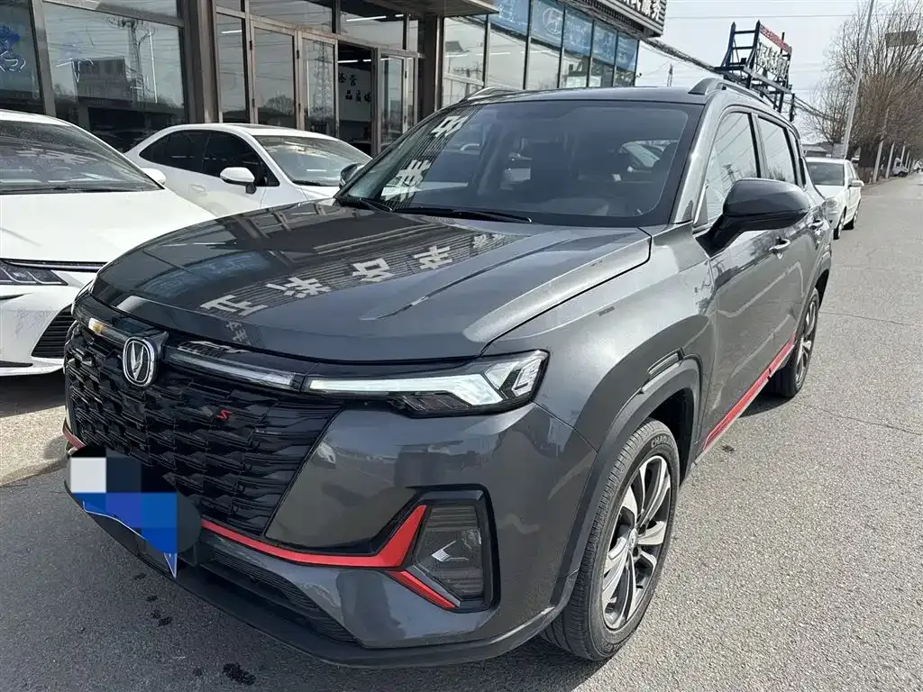 Changan CS35PLUS — фото 1