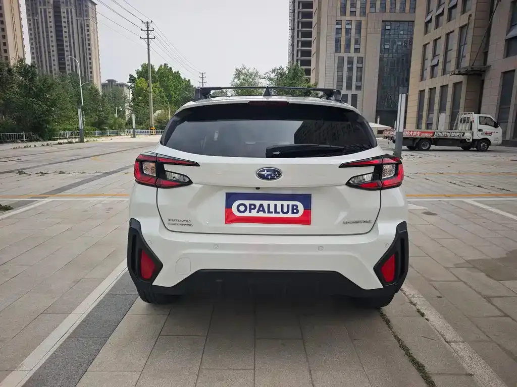 Subaru Crosstrek 2023 из CN, фото 2