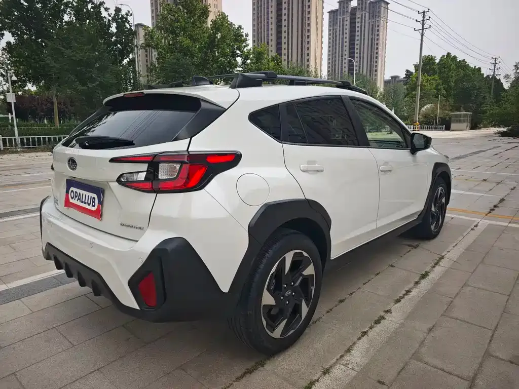 Subaru Crosstrek 2023 из CN, фото 3