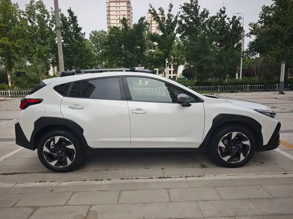 Subaru Crosstrek 2023 из CN, фото 6