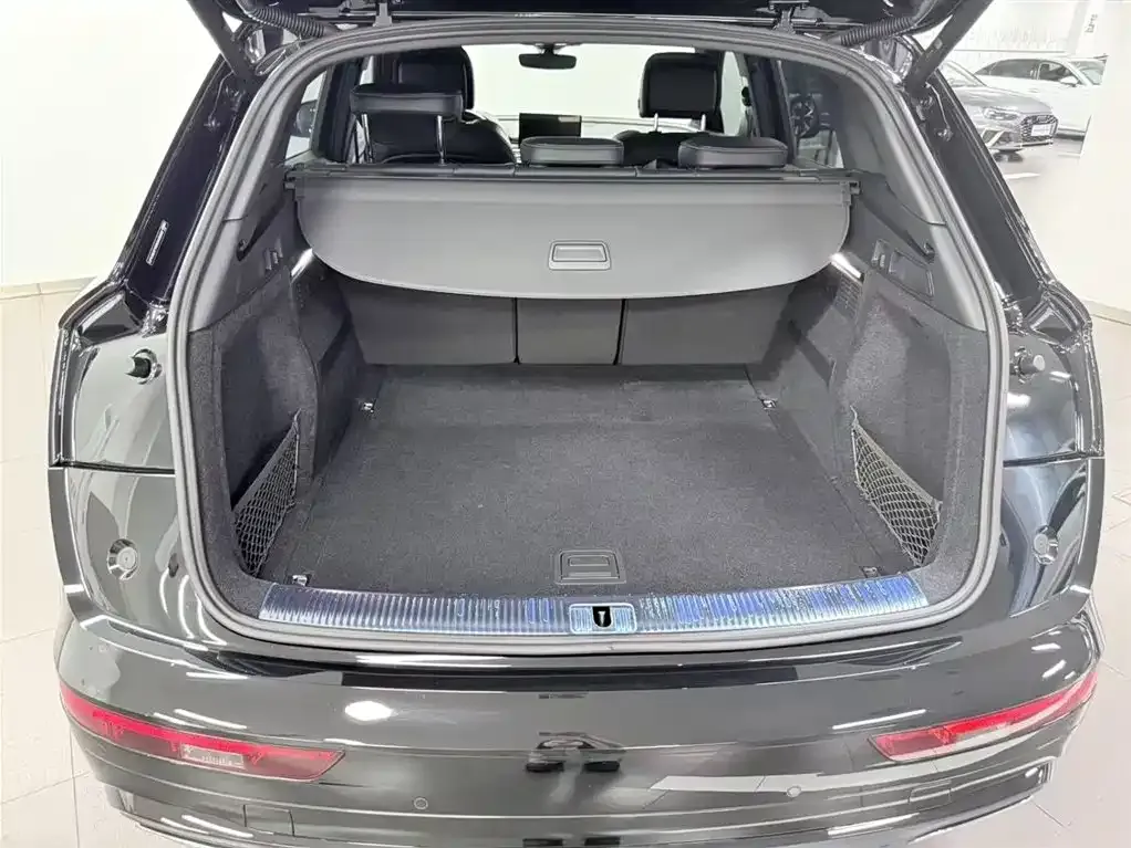 Audi Q5L 2025 из CN, фото 6