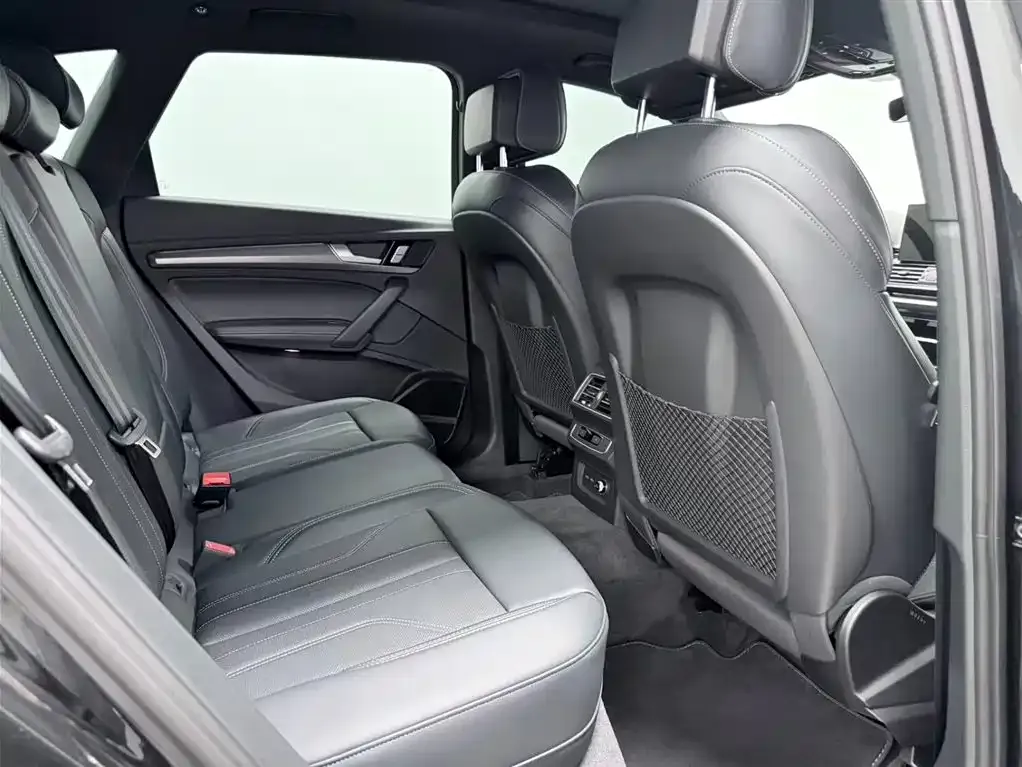 Audi Q5L 2025 из CN, фото 10