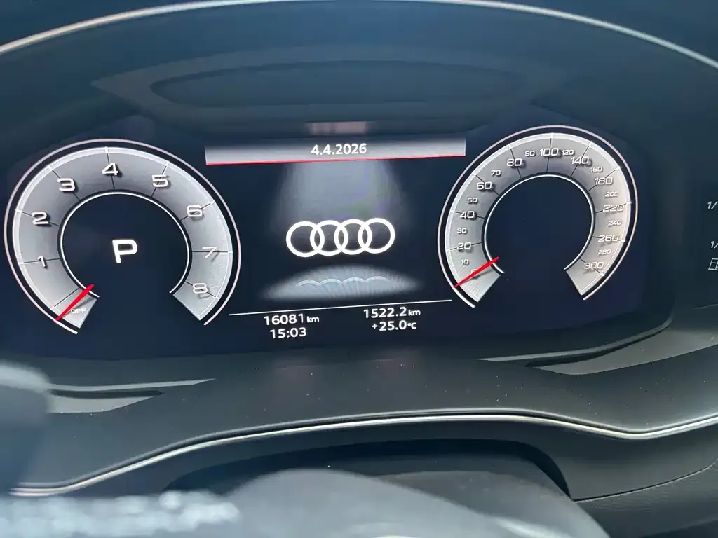 Audi A6L — фото 9
