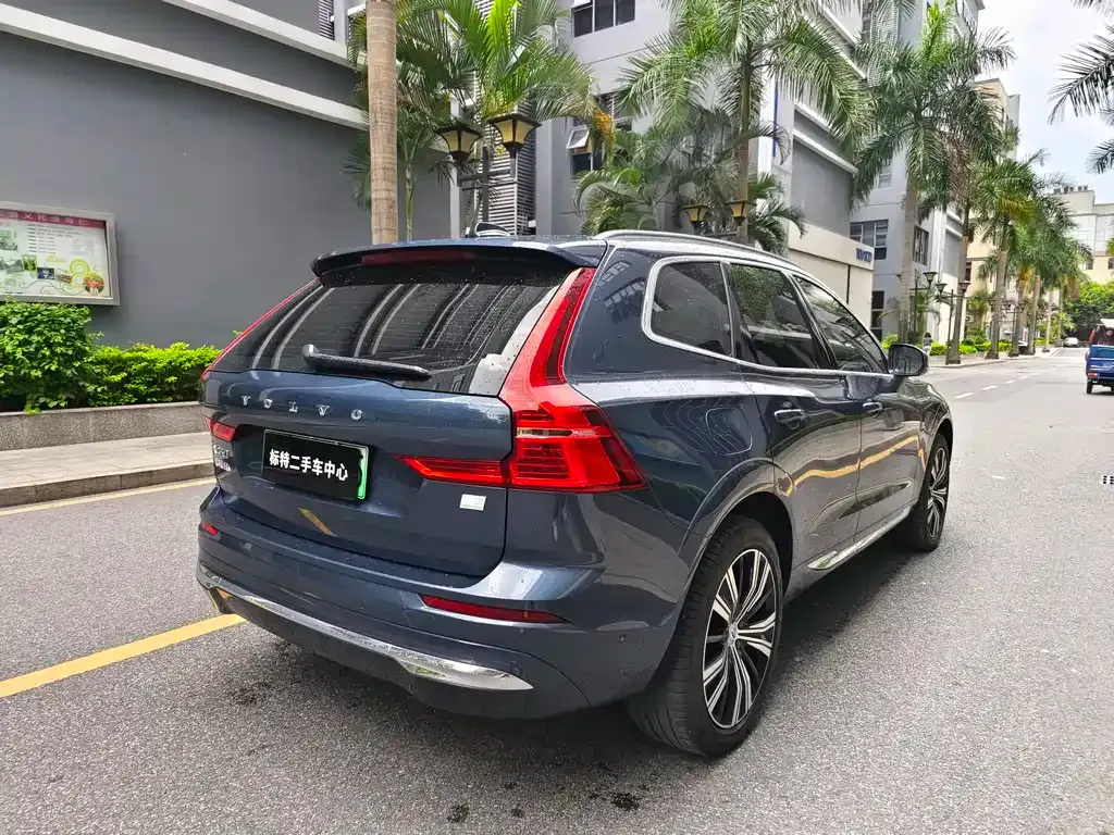 Volvo XC60 PHEV 2023 из CN, фото 7