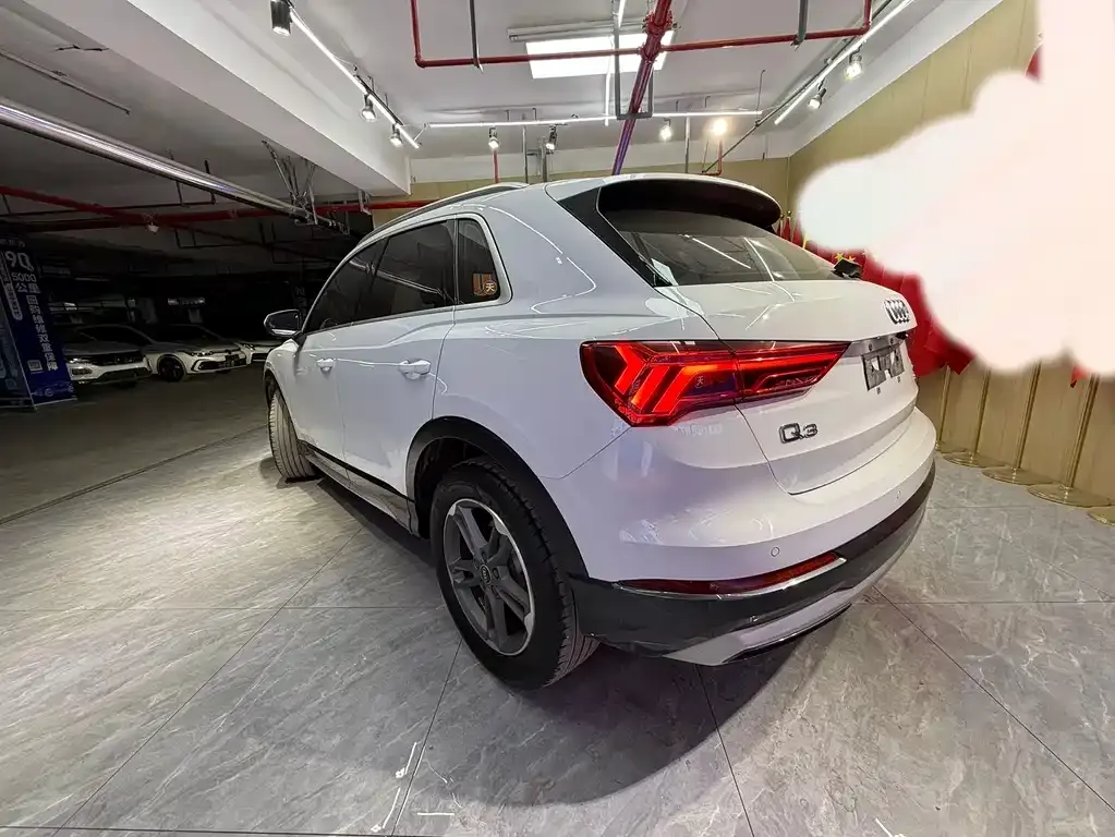 Audi Q3 — фото 5