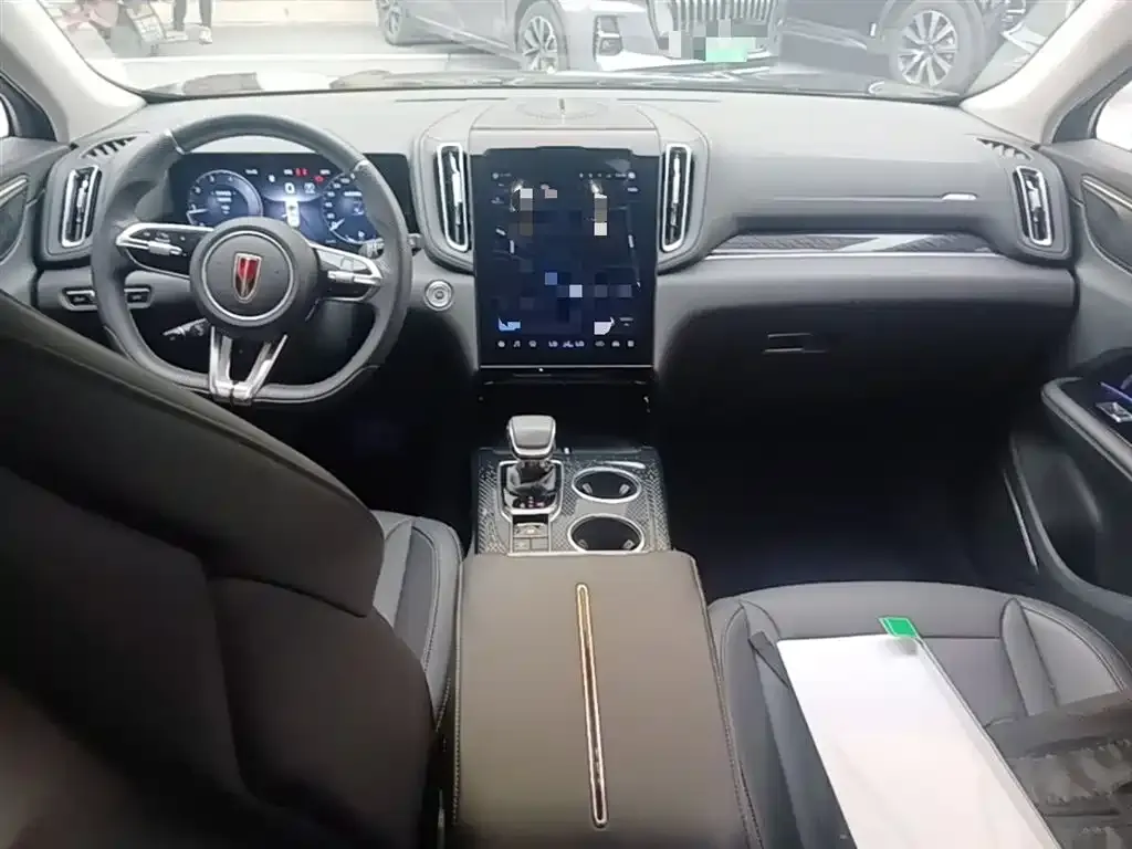 Hongqi HS3 2024 из CN, фото 2
