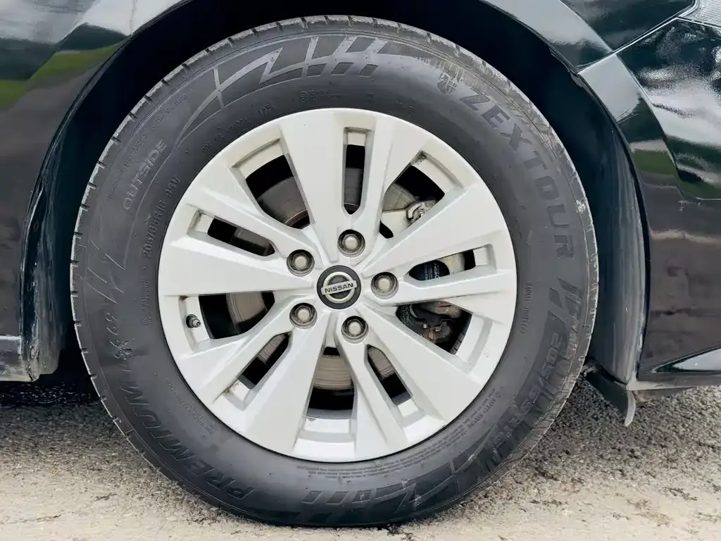 Nissan Teana 2022 из CN, фото 2