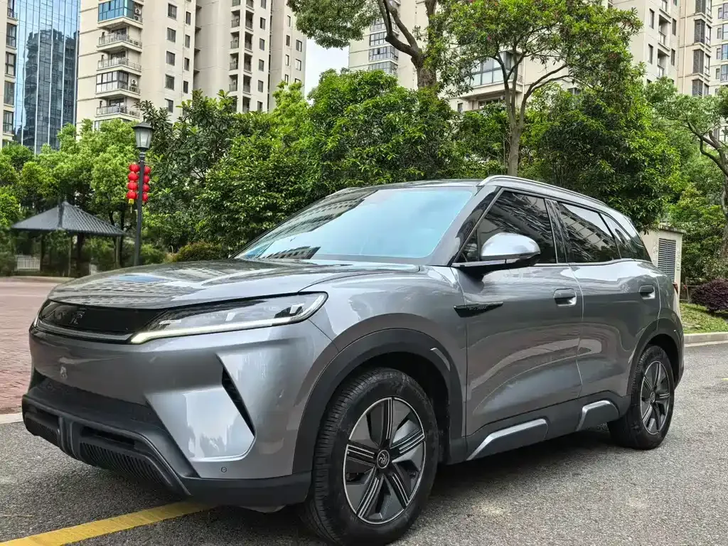 BYD Yuan UP — фото 1