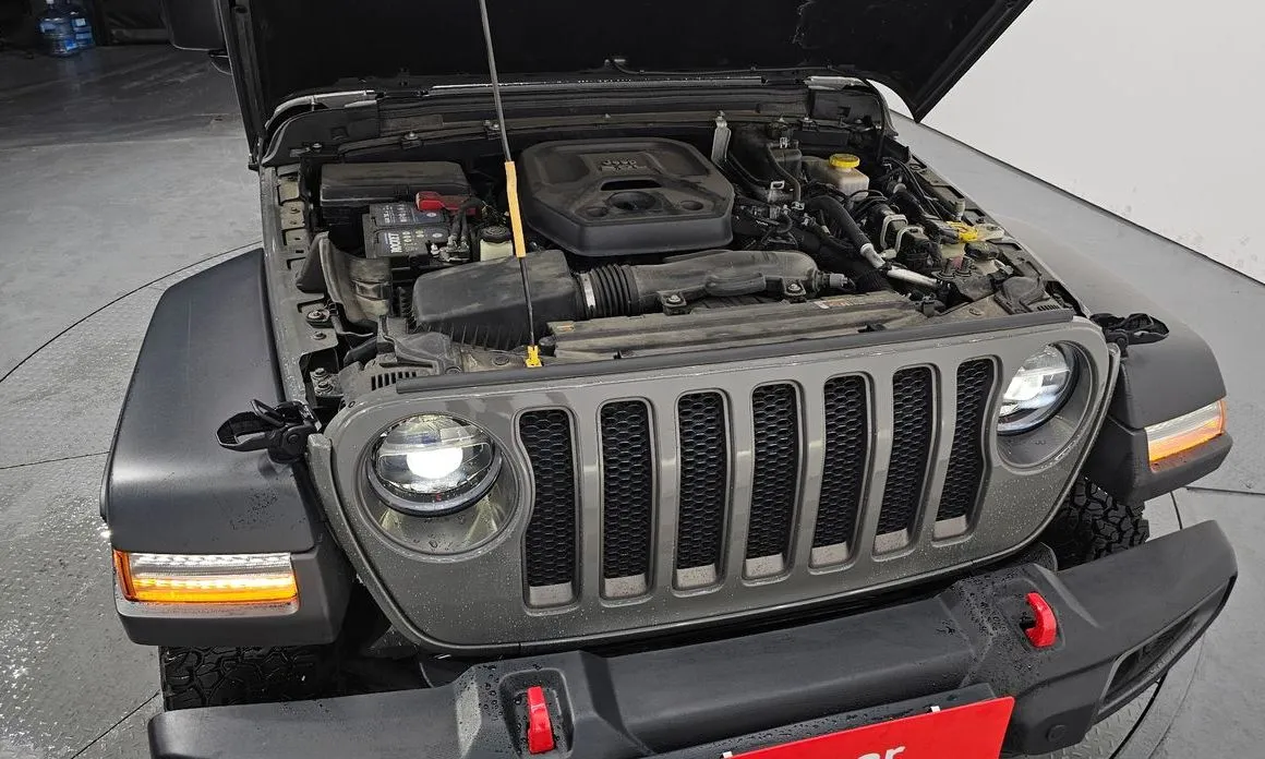 Jeep Wrangler — фото 9