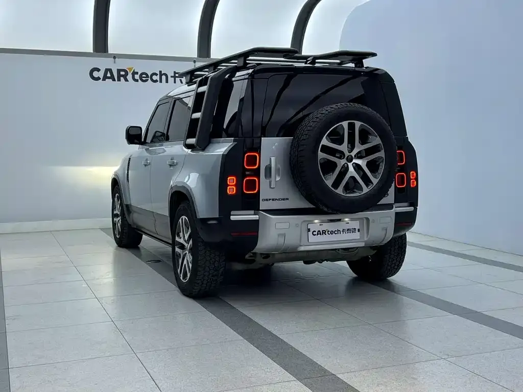 Land Rover Defender — фото 5