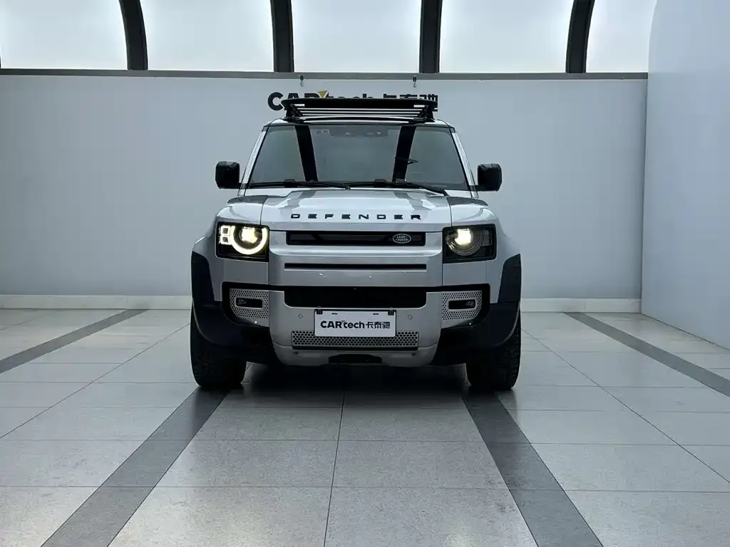 Land Rover Defender — фото 6