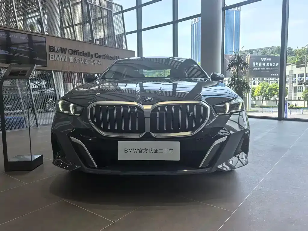 BMW i5 2025 из CN, фото 7