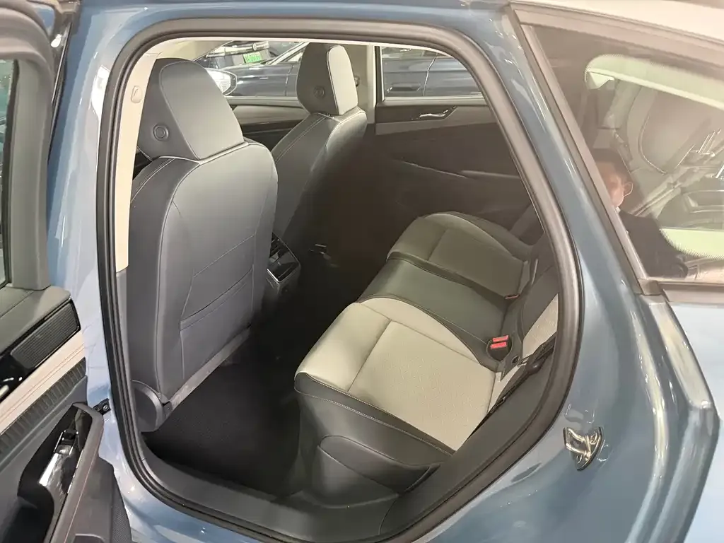 Volkswagen ID.7 VIZZION 2024 из CN, фото 9