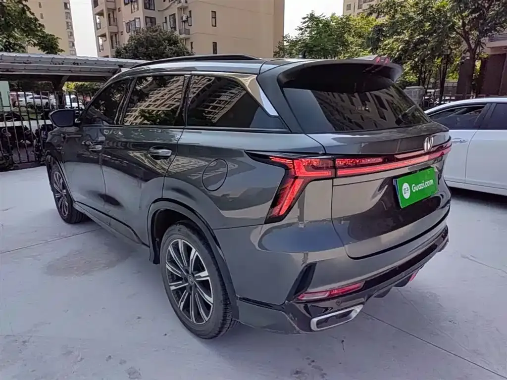 Changan CS75PLUS — фото 4
