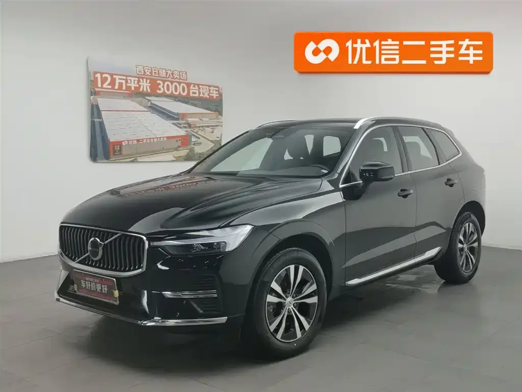 Volvo XC60 — фото 1