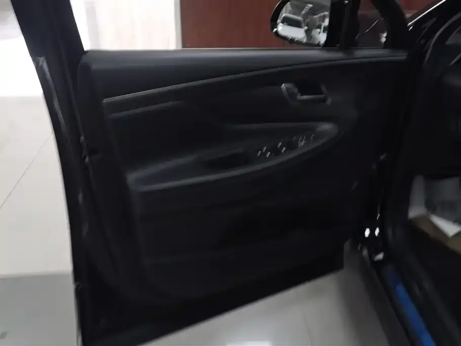 Hyundai Santa Fe 2023 из CN, фото 3