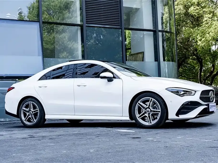 Mercedes-Benz CLA (Import) — фото 9
