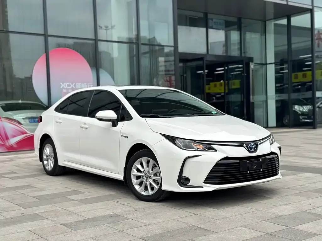 Toyota Corolla 2023 из CN, фото 2