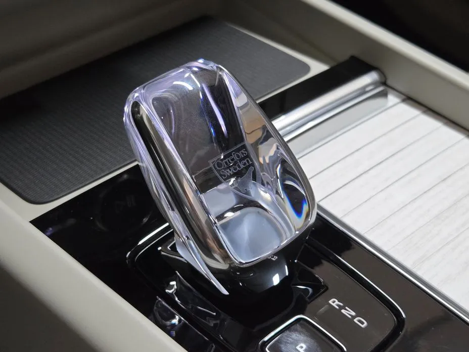 Volvo XC60 2026 из KR, фото 4