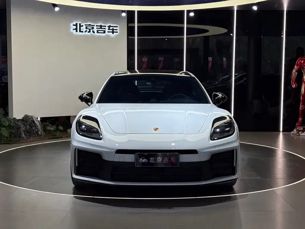 Porsche Panamera 2024 из CN, фото 2