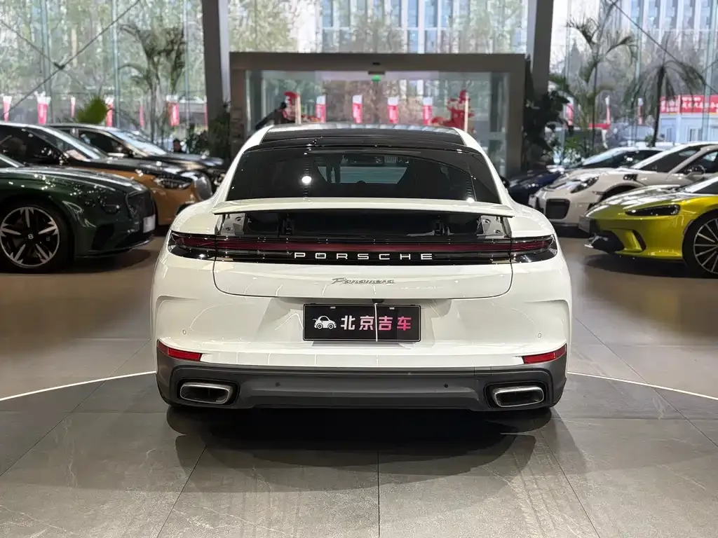 Porsche Panamera 2024 из CN, фото 9