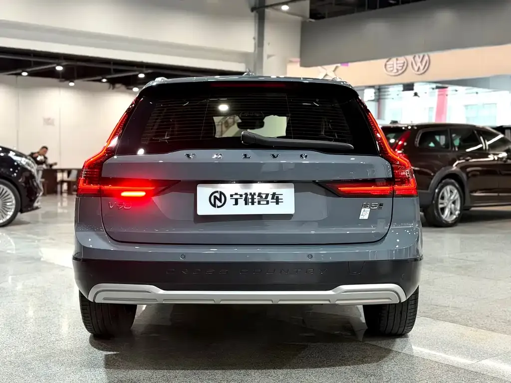 Volvo V90 2022 из CN, фото 10